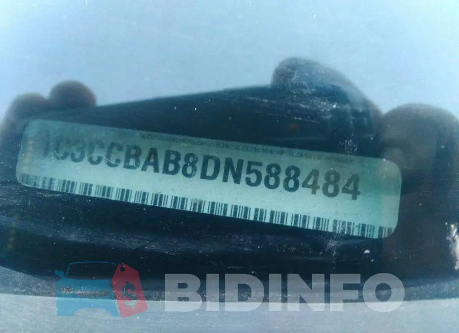 1C3CCBAB8DN588484 Photo# 9