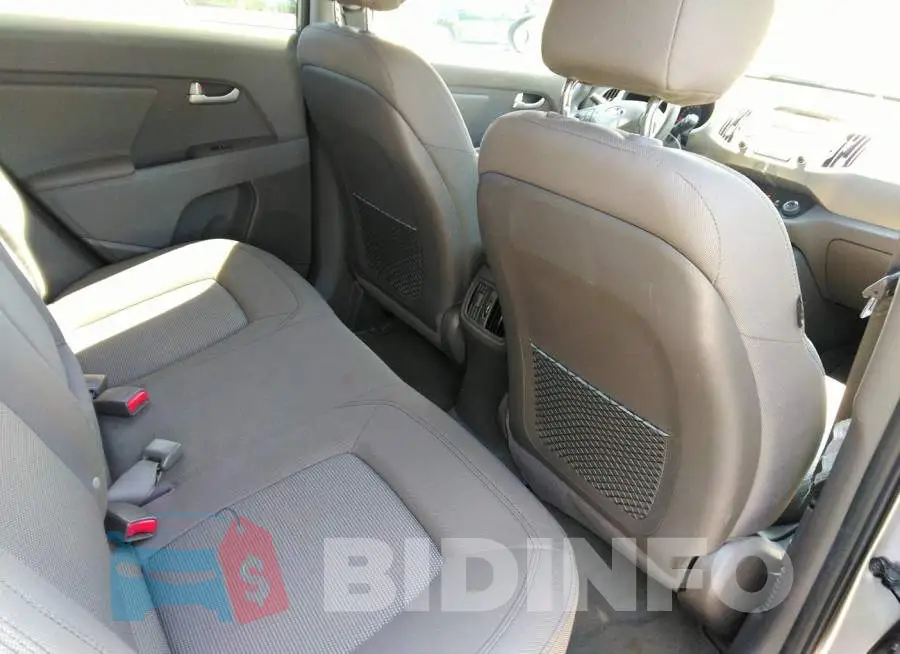 KNDPB3ACXE7593674 Photo# 8
