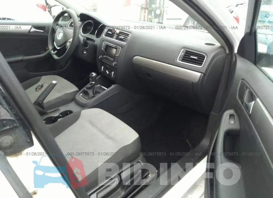 3VW167AJ3HM413376 Photo# 5