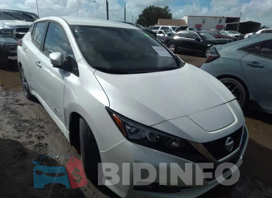 1N4AZ1CP4JC304009 Photo# 1