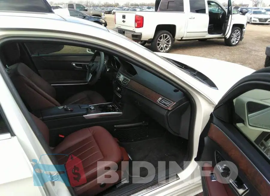 WDDHF5KB2EA831147 Photo# 5