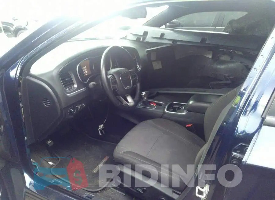 2C3CDXCT6GH251793 Photo# 5