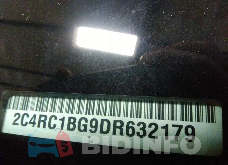 2C4RC1BG9DR632179 Photo# 9