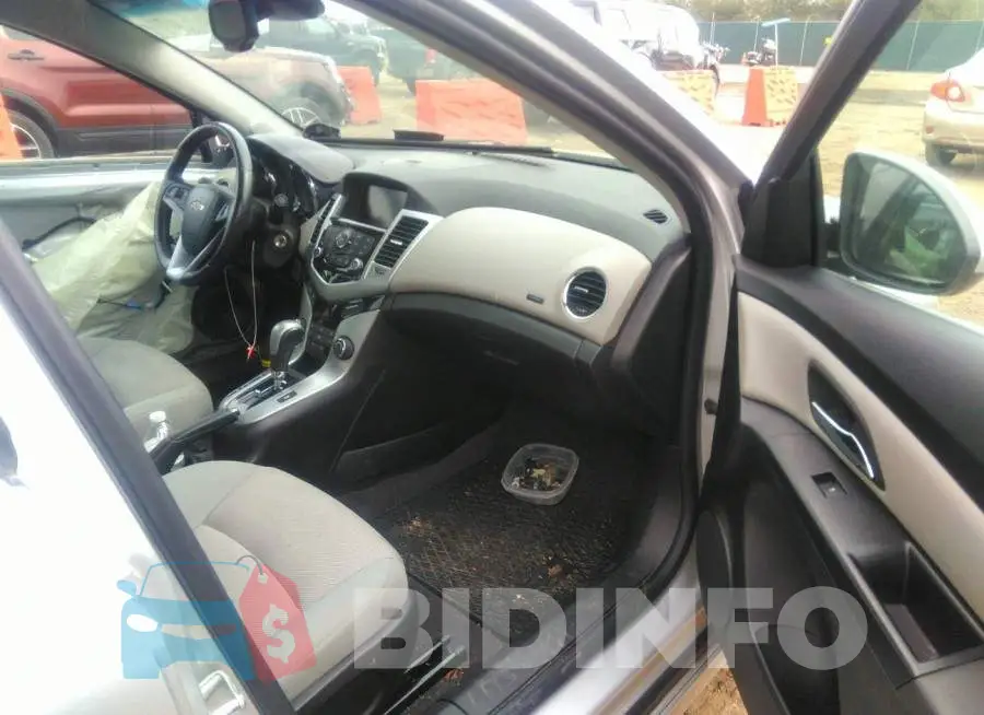 1G1PC5SB4D7127552 Photo# 5