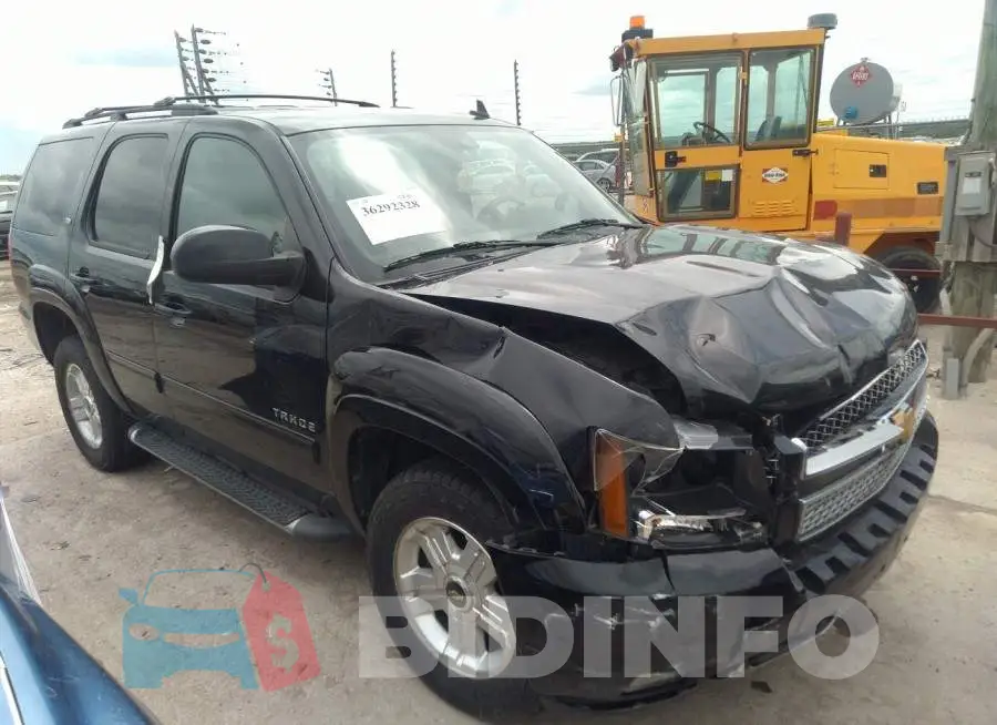 1GNSKBE08ER221279 Photo# 1