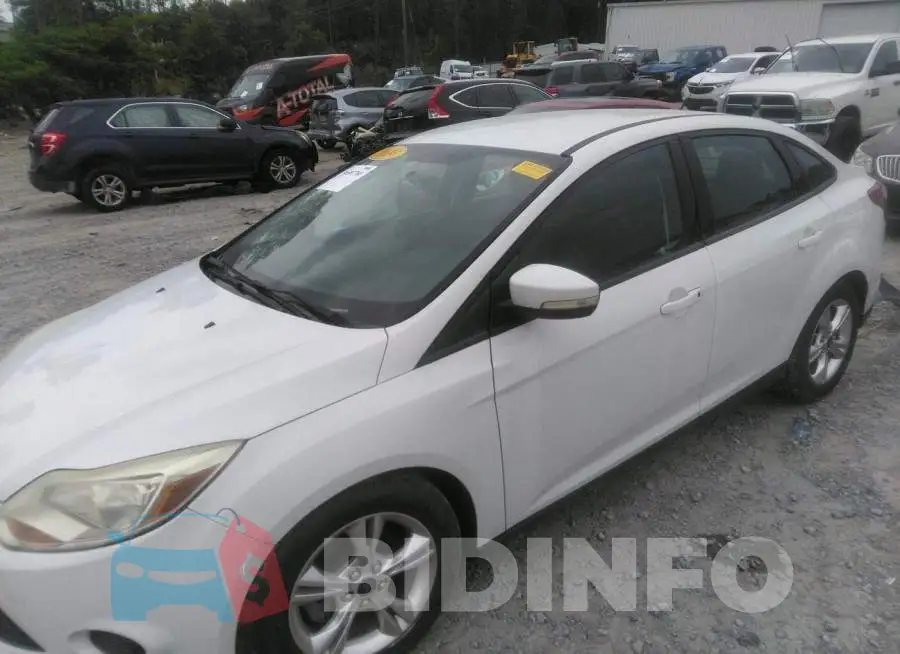 1FADP3F27EL252038 Photo# 6