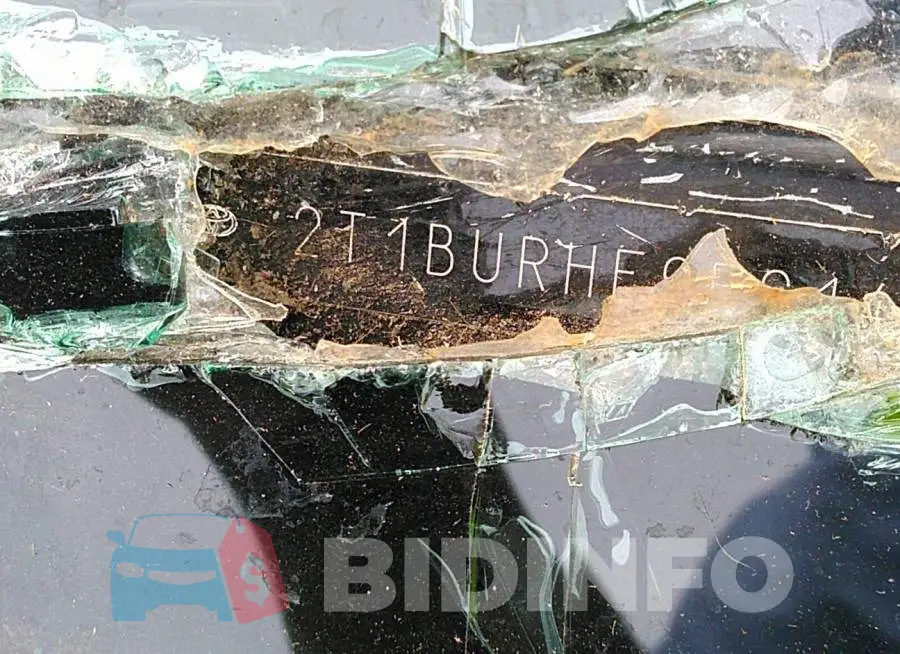2T1BURHE9EC141373 Photo# 9