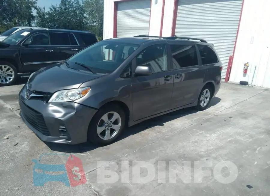 5TDKZ3DC2JS917749 Photo# 2