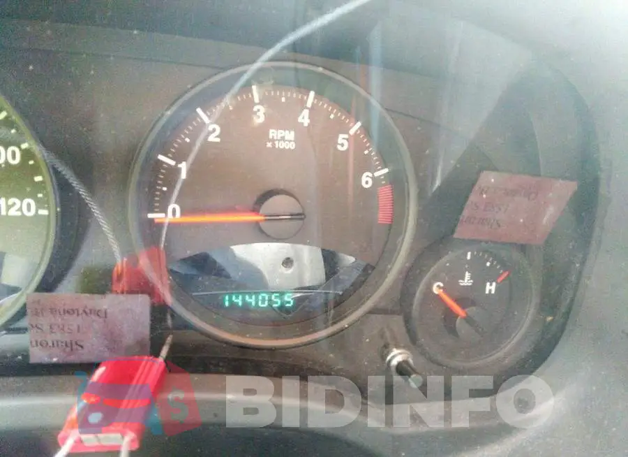 1C4NJCEB4DD276128 Photo# 7