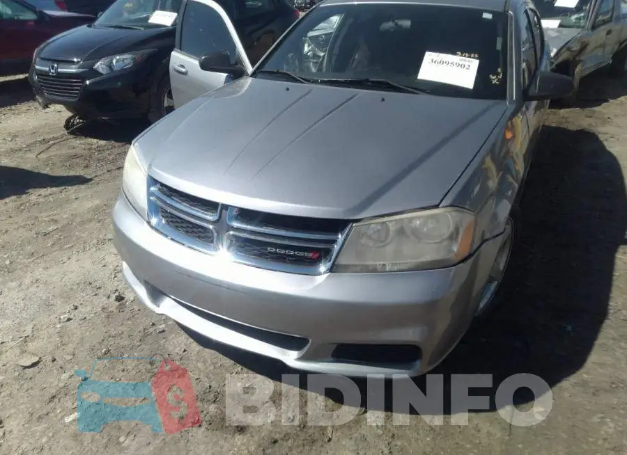 1C3CDZAB4DN741223 Photo# 6
