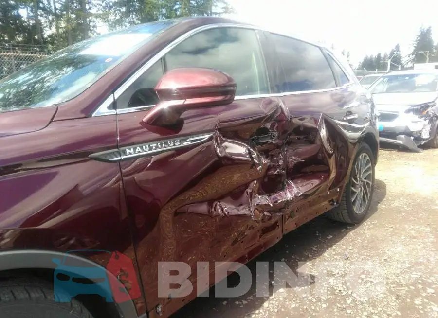 2LMPJ8LP8KBL11275 Photo# 6