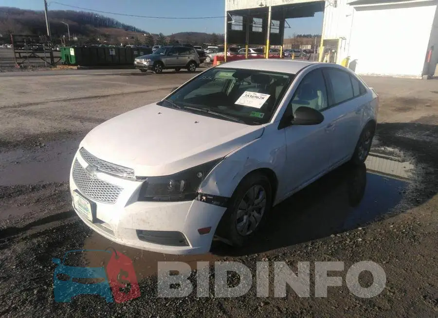 1G1PB5SH8D7123446 Photo# 6