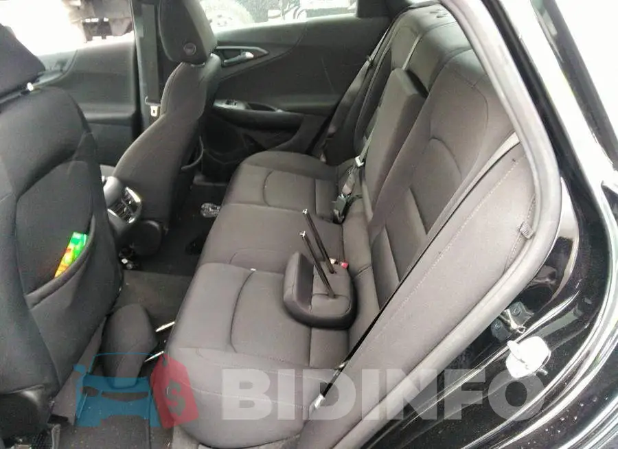 1G1ZD5ST2LF051753 Photo# 8
