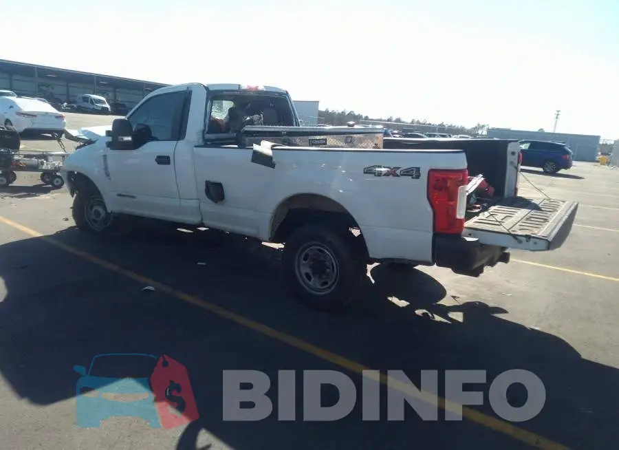1FTBF2BT4HEB61251 Photo# 3