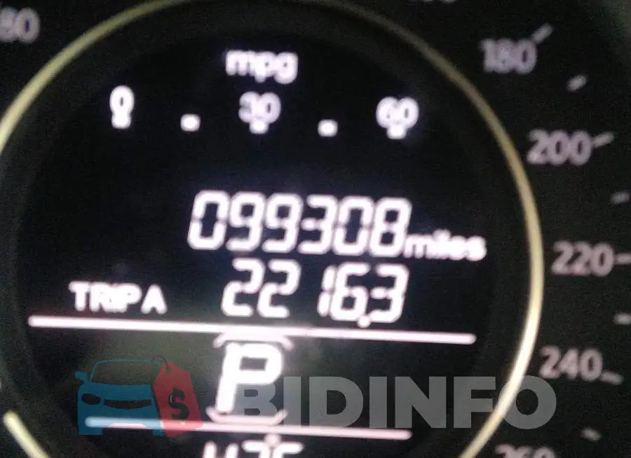 1HGCR2F35EA181311 Photo# 7
