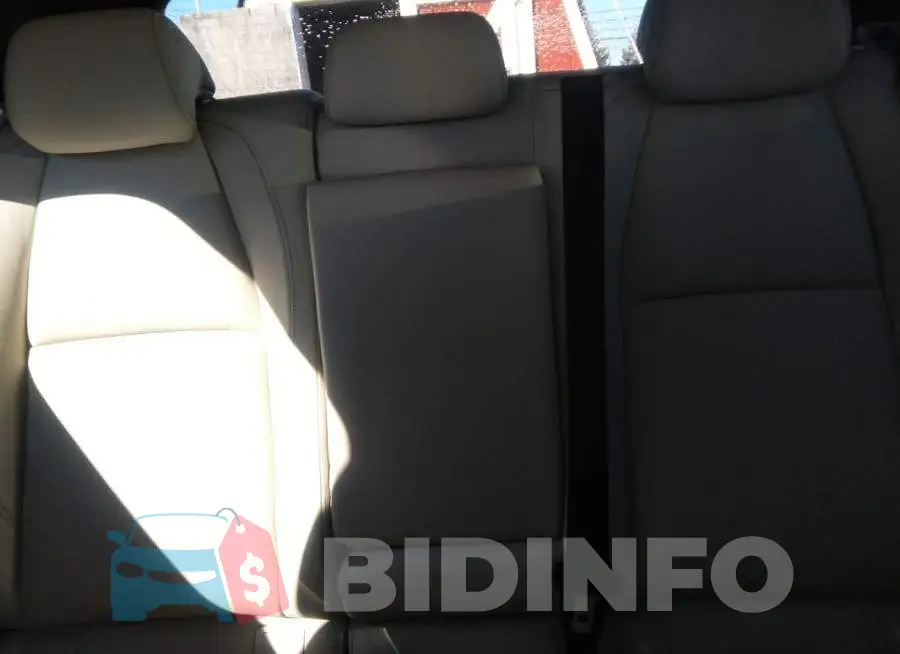 3MVDMBDL9MM204576 Photo# 8