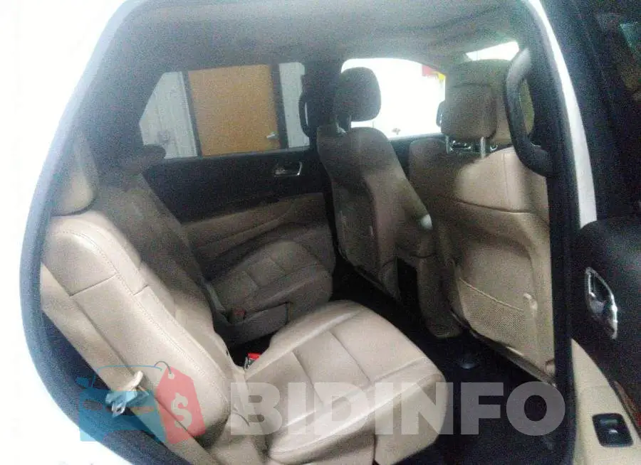 1C4SDJET9DC681110 Photo# 8