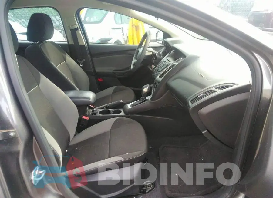 1FADP3F29EL192229 Photo# 5