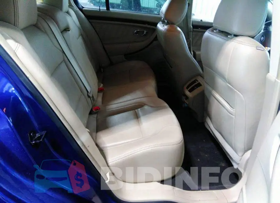 1FAHP2F85EG138614 Photo# 8