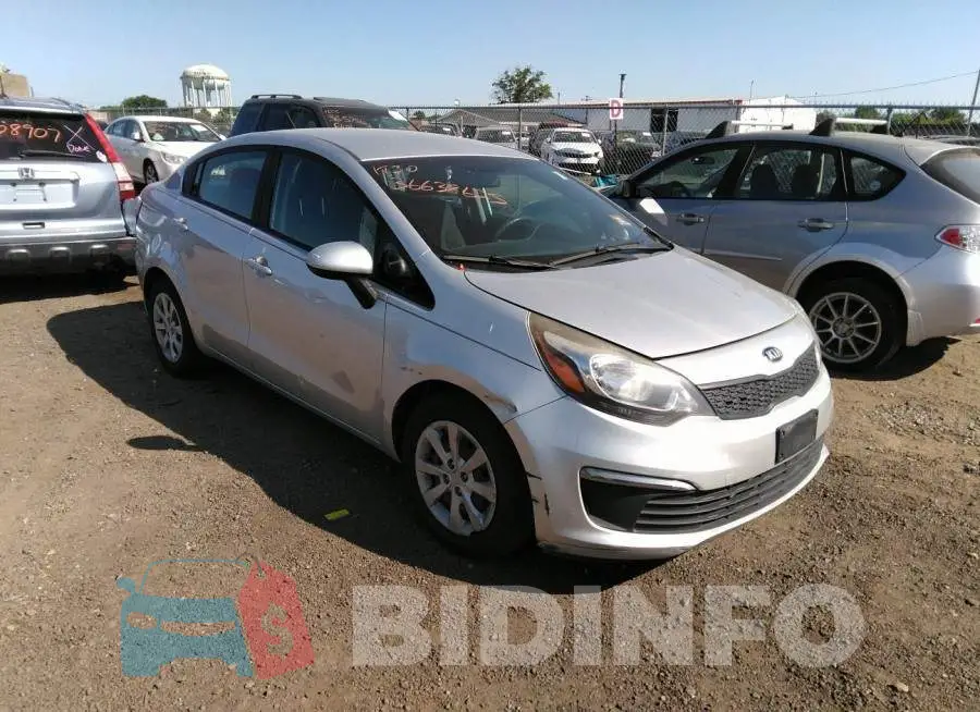 KNADM4A35G6645835 Photo# 1