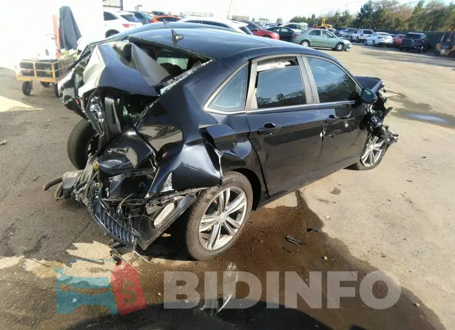 3VWCB7BU9LM022352 Photo# 4