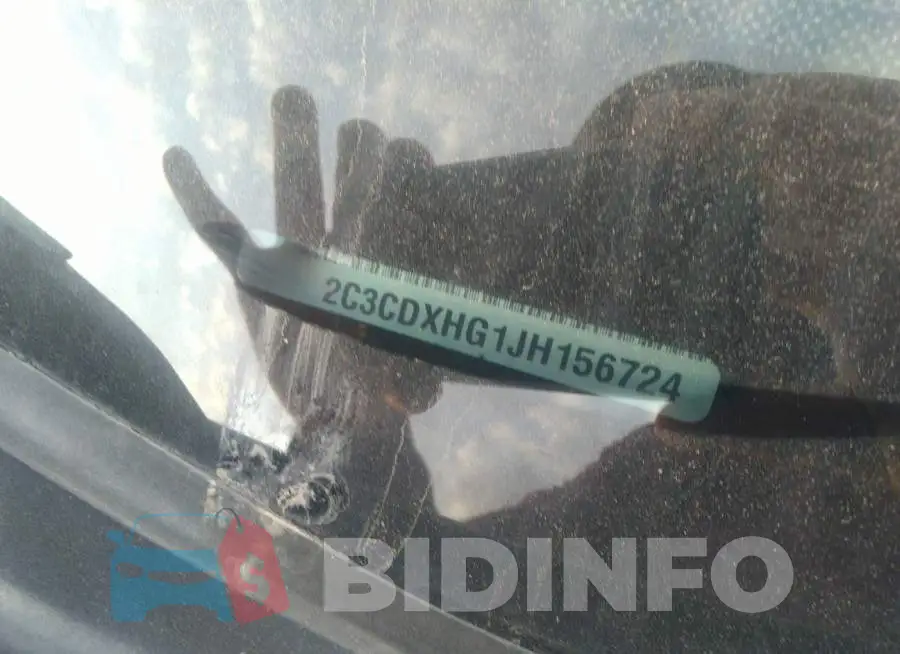 2C3CDXHG1JH156724 Photo# 9