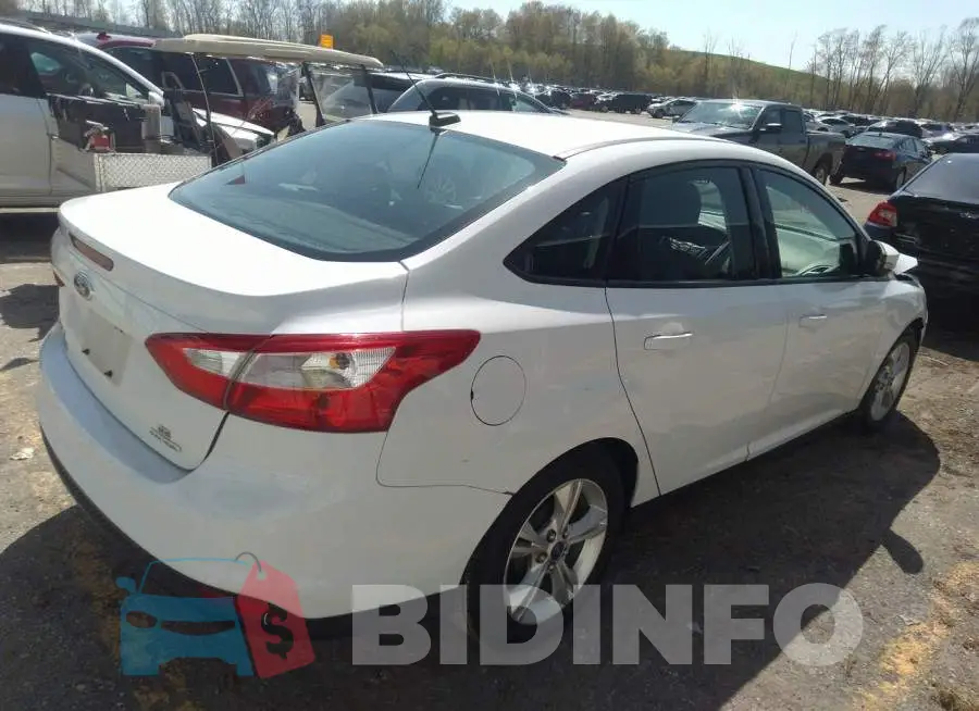 1FADP3F23EL223488 Photo# 4