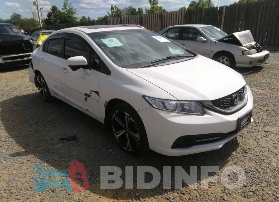 2HGFB6E55EH700094 Photo# 1
