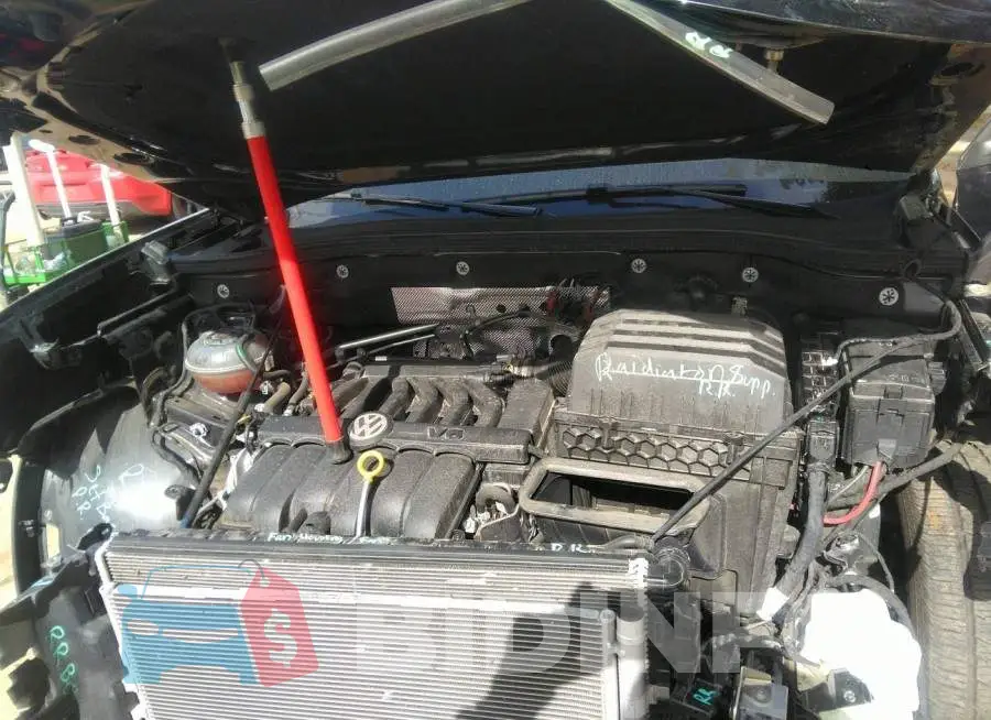 1V2WR2CA1MC596366 Photo# 10