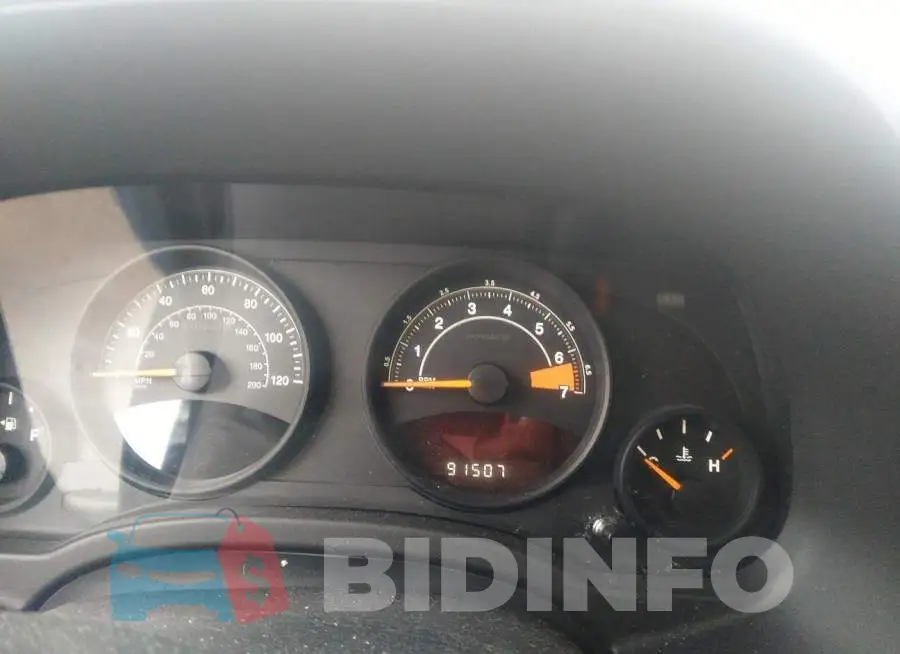 1C4NJPFB6ED563896 Photo# 7