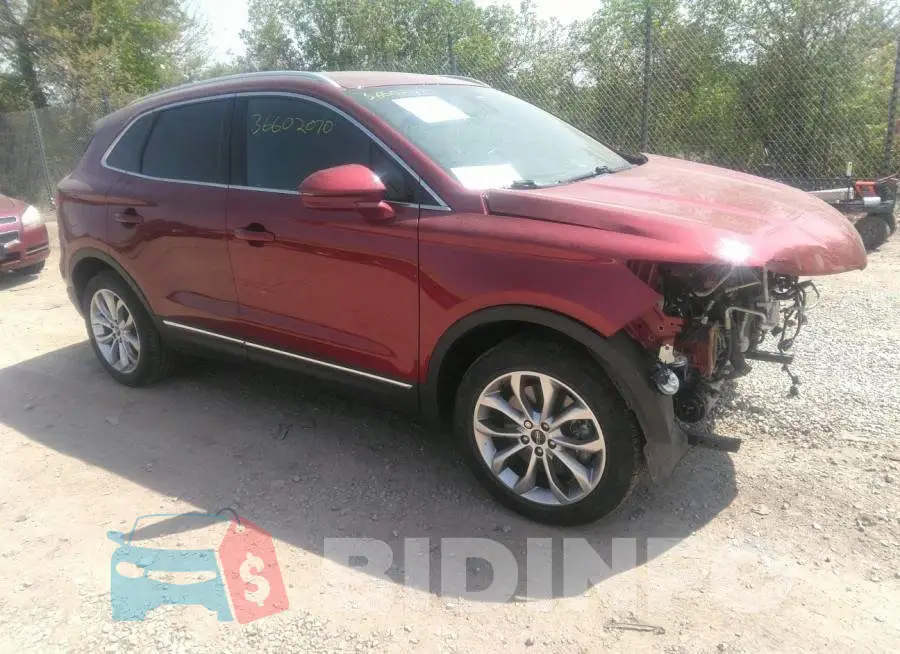 5LMCJ2D96GUJ30715 Photo# 1