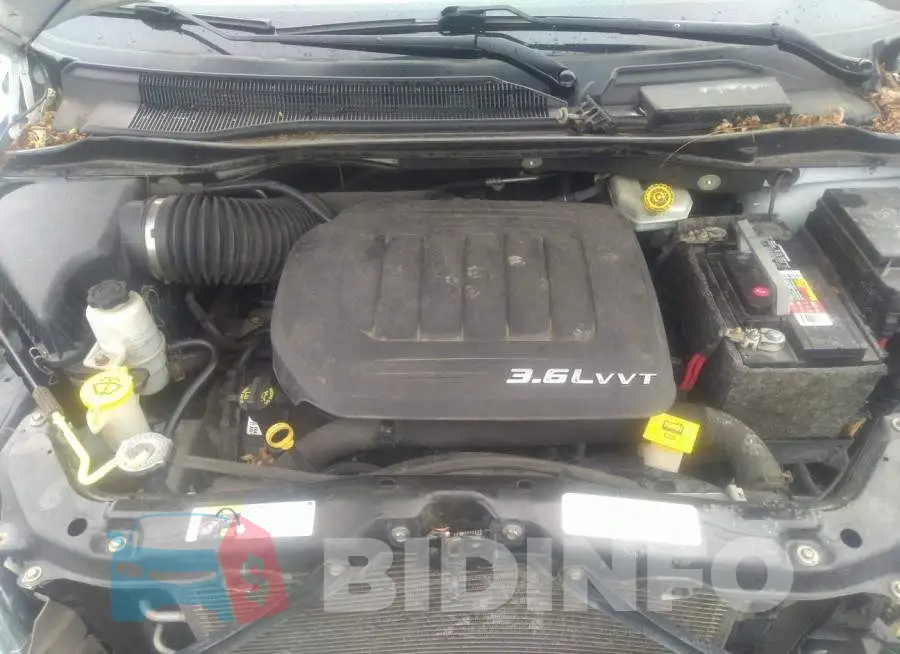 2C4RC1CGXER374321 Photo# 10