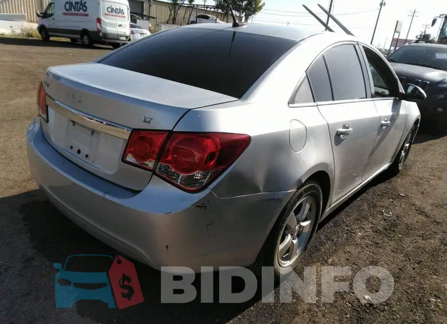 1G1PC5SB3E7181877 Photo# 4
