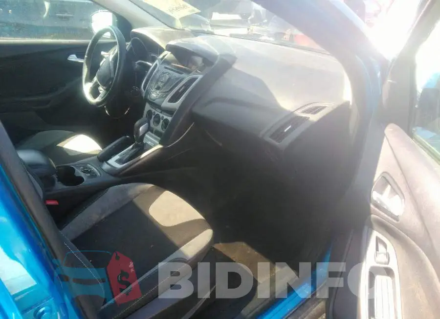 1FADP3K2XEL418994 Photo# 5