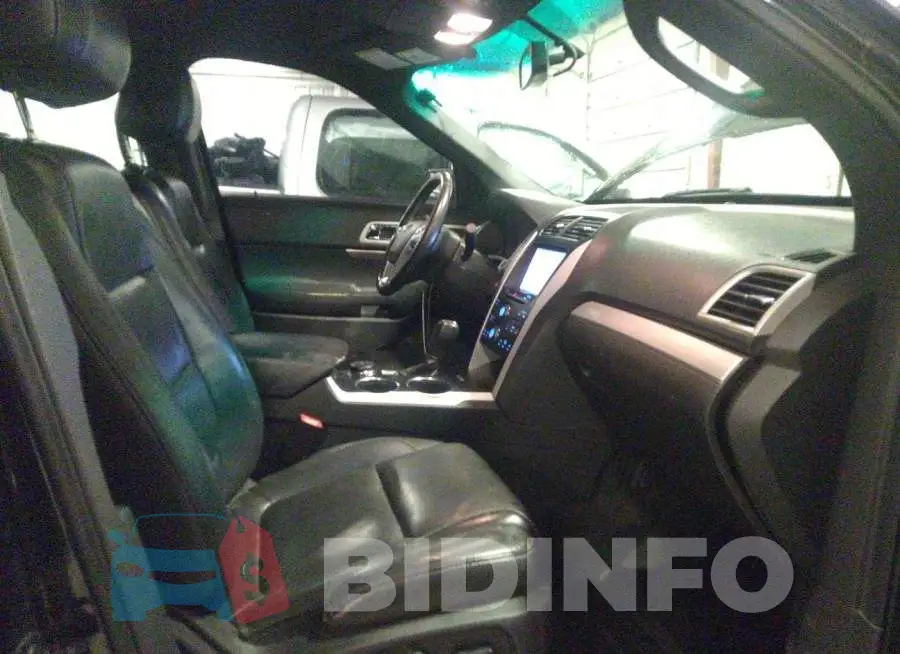 1FM5K8D82DGB04674 Photo# 5