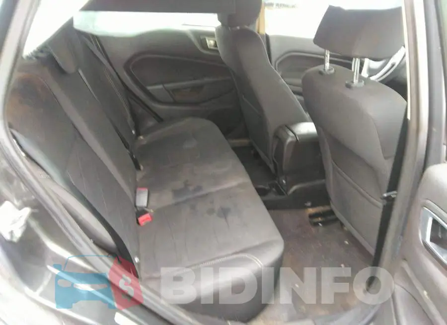 3FADP4EJ2FM224243 Photo# 8