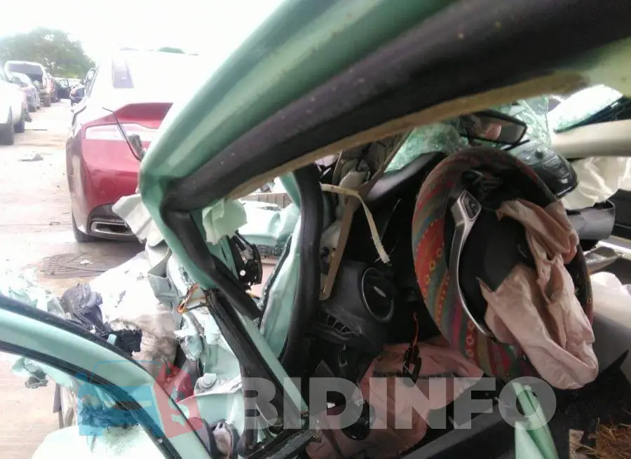 3FADP4EJ8HM158302 Photo# 7