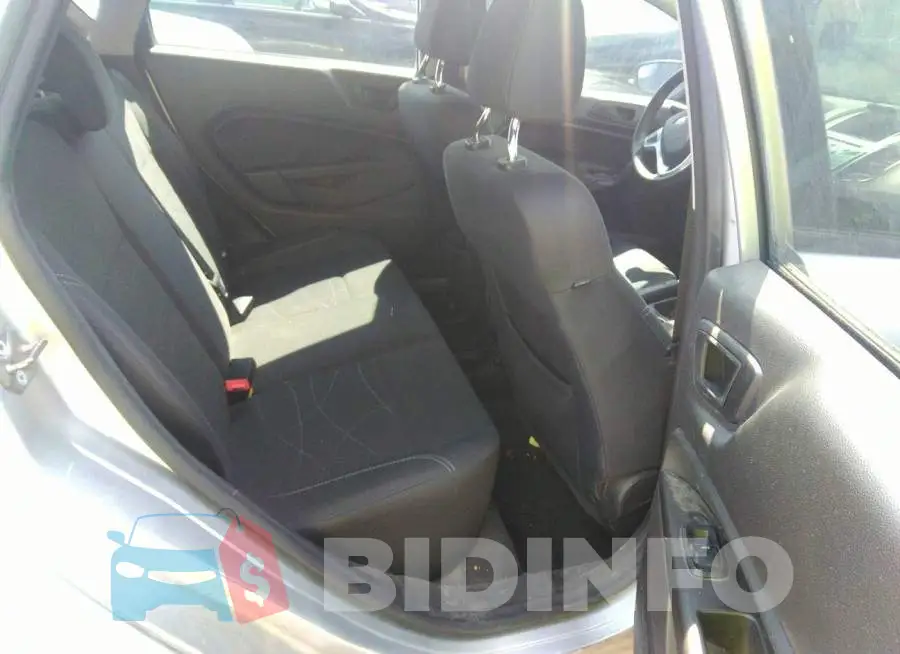 3FADP4EJXHM153067 Photo# 8