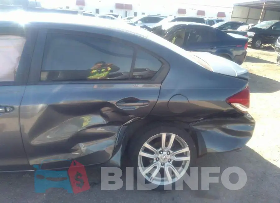 19XFB2F95DE064229 Photo# 6