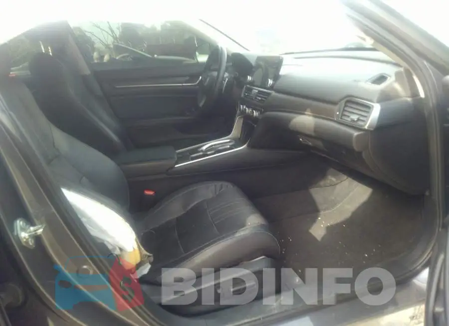 1HGCV2F50JA040363 Photo# 5