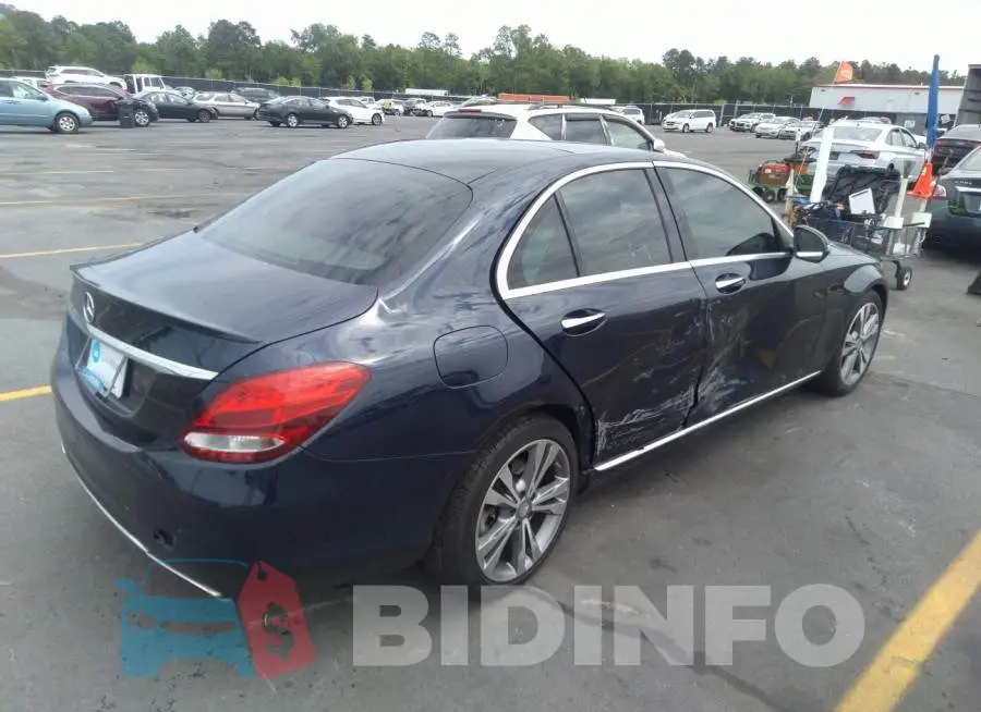 WDDWF4JB2GR179914 Photo# 4