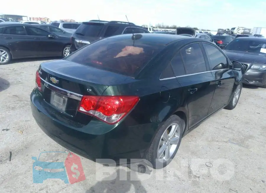 1G1PE5SB3F7233102 Photo# 4