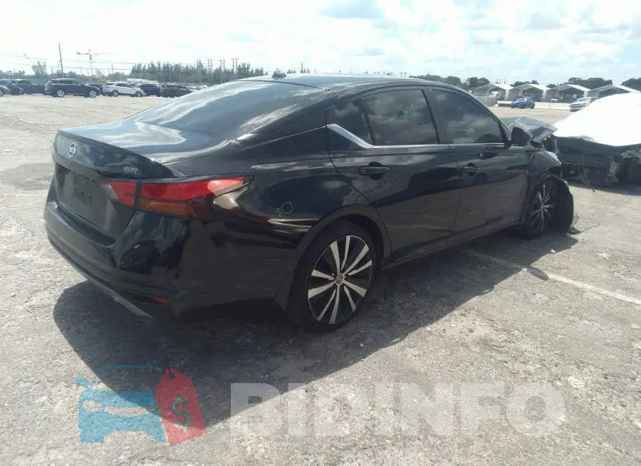 1N4BL4CV3LC180985 Photo# 4