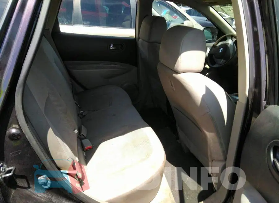 JN8AS5MT3EW602397 Photo# 8