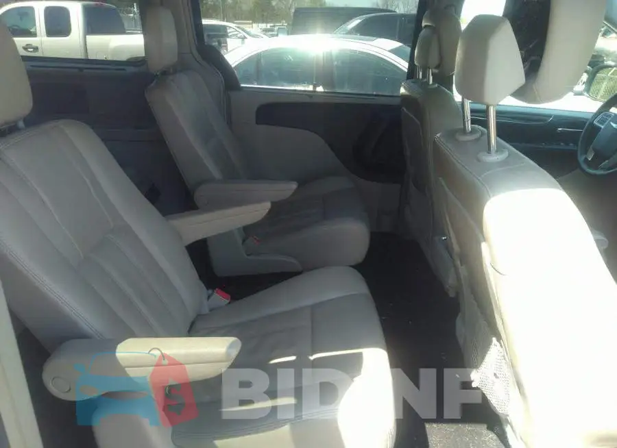 2C4RC1BG5DR770236 Photo# 8