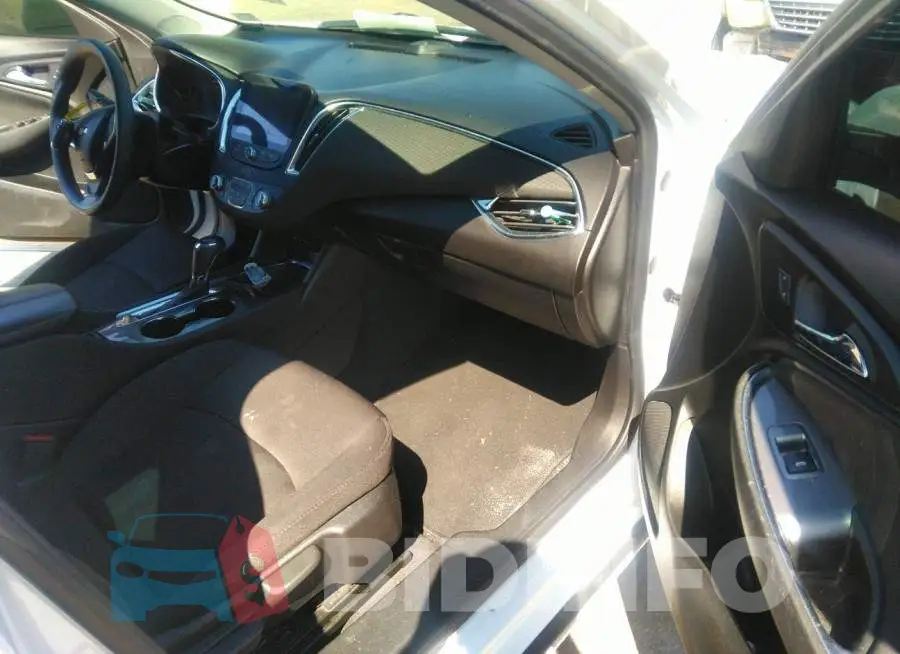 1G1ZD5ST6LF067616 Photo# 5