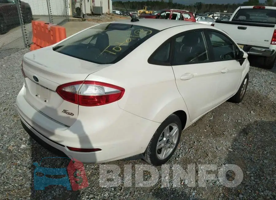 3FADP4BJXHM109607 Photo# 4