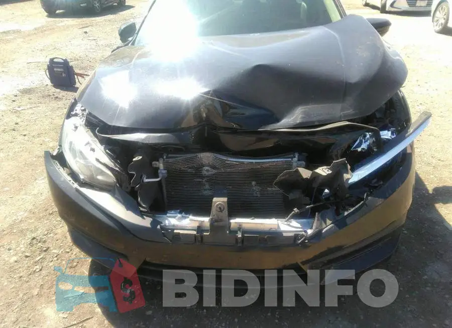 19XFC2E58HE038192 Photo# 6