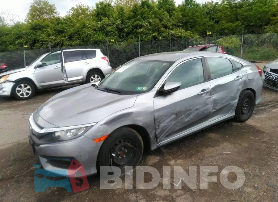 19XFC2F50HE223335 Photo# 2