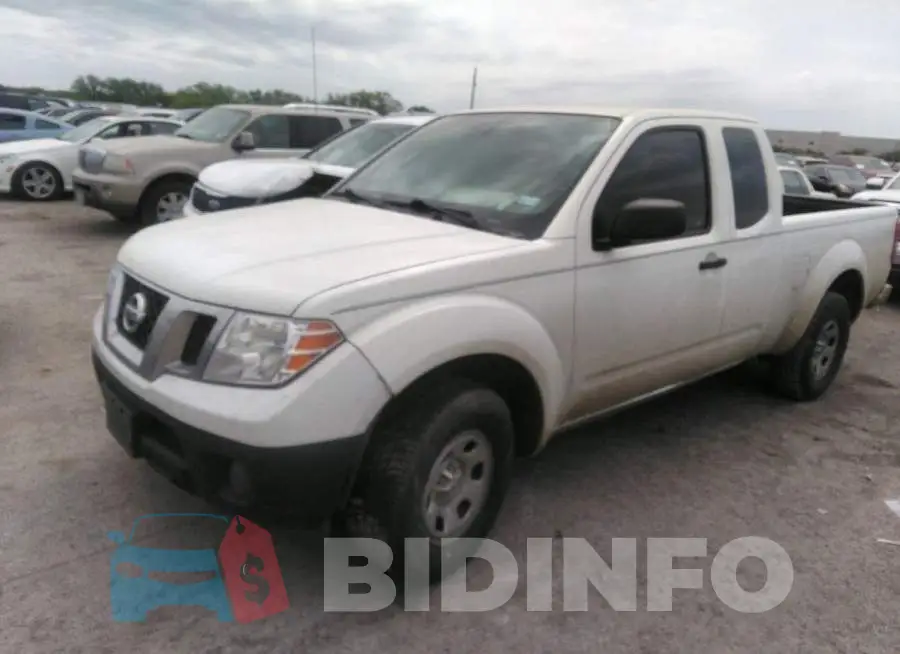 1N6BD0CT9GN763552 Photo# 2